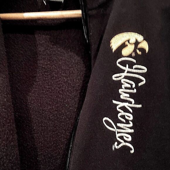 Iowa Hawkeyes Jacket Woman Size L Black Caitlin Clark Good Used Condition - Picture 2 of 10